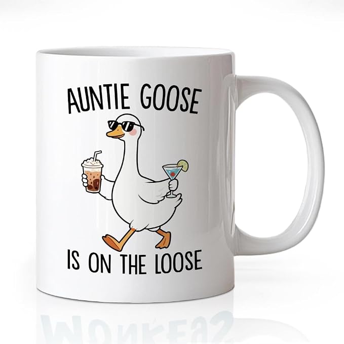 Auntie Goose Is on the Loose 11 oz Funny Ceramic Coffee Mug | Silly Goose by Unknown
