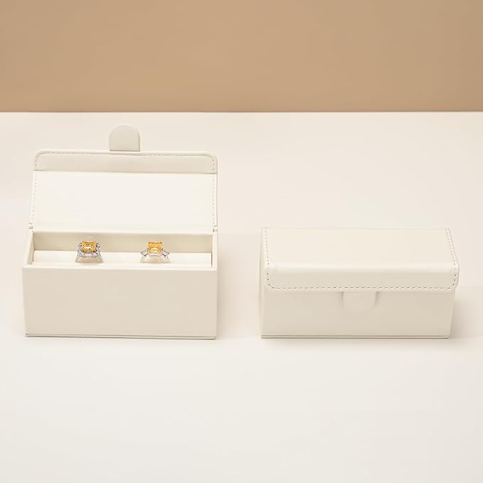 Oirlv Travel Rings Storage Box in Off-White, Minimalist Leather & Velvet Portable Organizer Case, Compact Jewelry Holder for Neutral Style, Business Travel & Daily Essentials (Scandinavian Design)