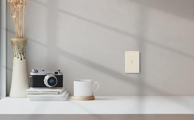 Henne Bery Modern Edge Decorative Wall Plate Switch Plate Outlet Cover, Durable Solid Zinc Alloy (Single Toggle 3PK, Light Almond)