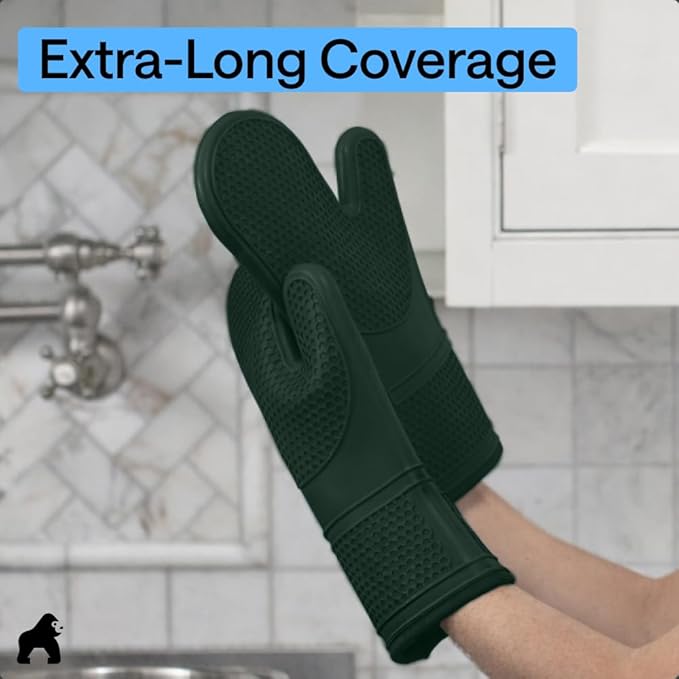 GORILLA GRIP BPA-Free Soft Silicone Oven Mitts, 14.5x8.3, Heat Resistant and Waterproof Cooking Gloves, Thick Cotton Lining, Flexible Gripping for Baking Grilling, Kitchen Potholders Set, Hunter Green