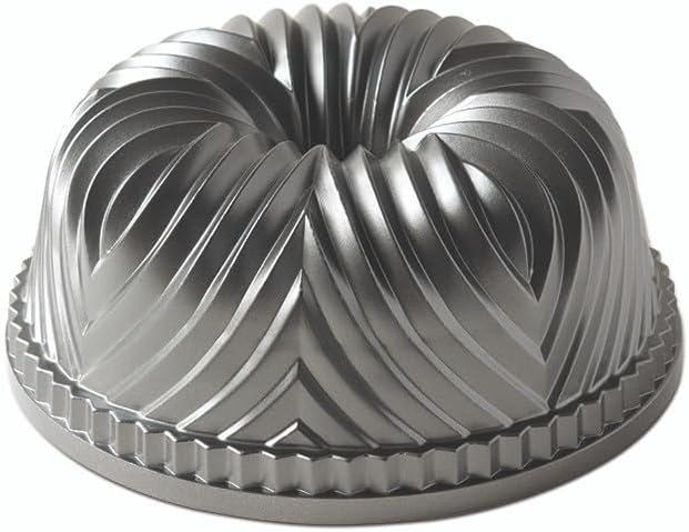 Nordic Ware Bavaria Bundt Pan - Image 2
