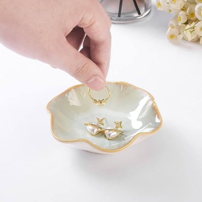 2PCS Lotus Leaf Shape Ring Holder Dish, Small Key Bowl, Ceramic Trinket Tray Jewelry Dish Organizing Necklace Earrings for Mom Friend Sister, All Jewelries Are NOT Included, Light Green.…