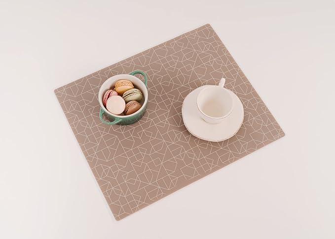 Mintrico placemat for Dining Table Set of 2 Silicone Heat Resistant Non Slip (Brown)