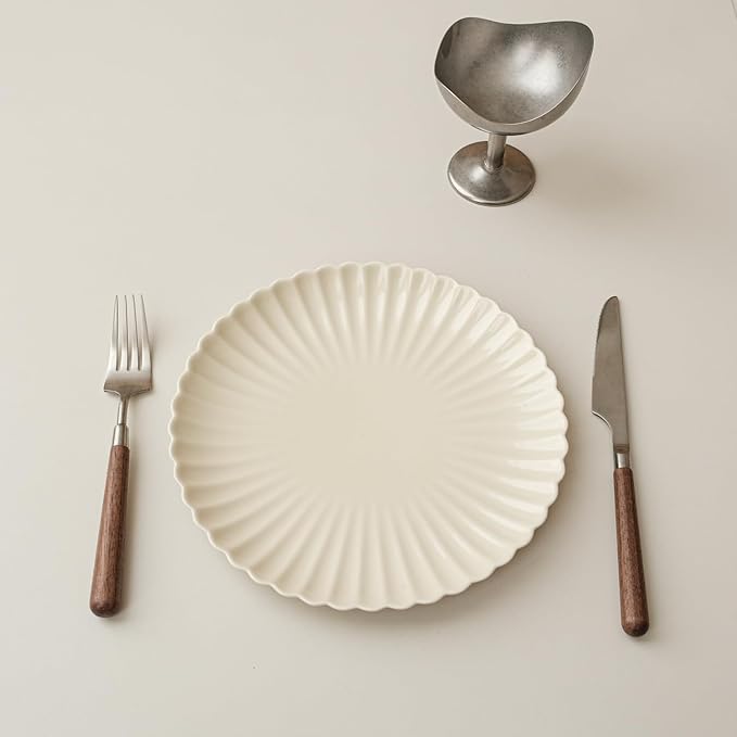 WENSHUO Daisy Plates Set of 6, Chip and Scratch Resistant (Glossy Crème, 10.5 Inch)