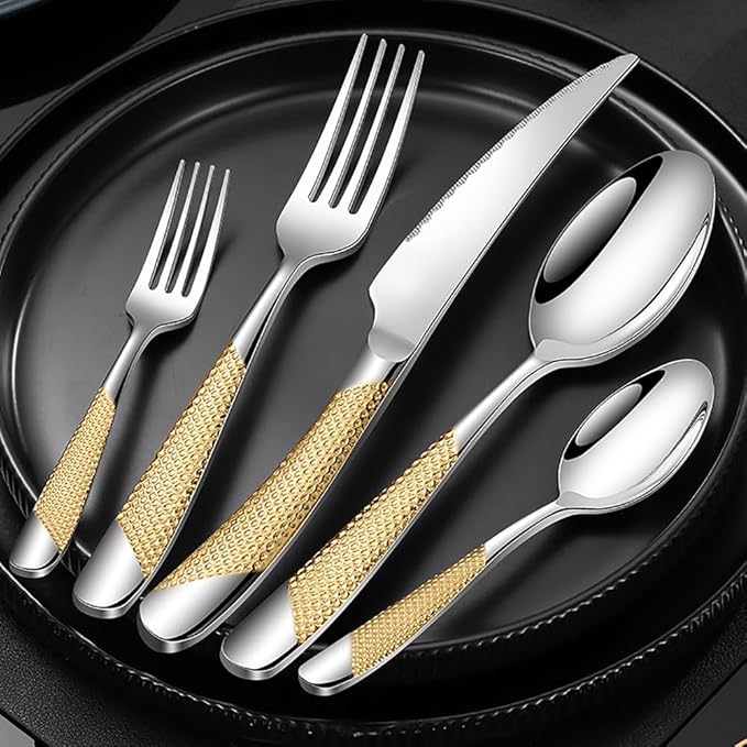 30-piece Luxury Gold-plated TWEE Silverware Set for 6 Palace Style Stainless Steel Flatware Cutlery Serving Utensils Eating Tableware for Home Kitchen Hotel Restaurant Mirror Polished
