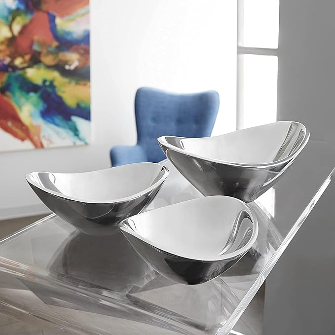 nambe Butterfly Bowl Grande | For Hot and Cold Foods, Salads, Fruit | Made of Metal Alloy | Oven and Freezer Safe Serving Bowl for Entertaining, Decorative Centerpiece for Kitchen | Silver, 16-Inch