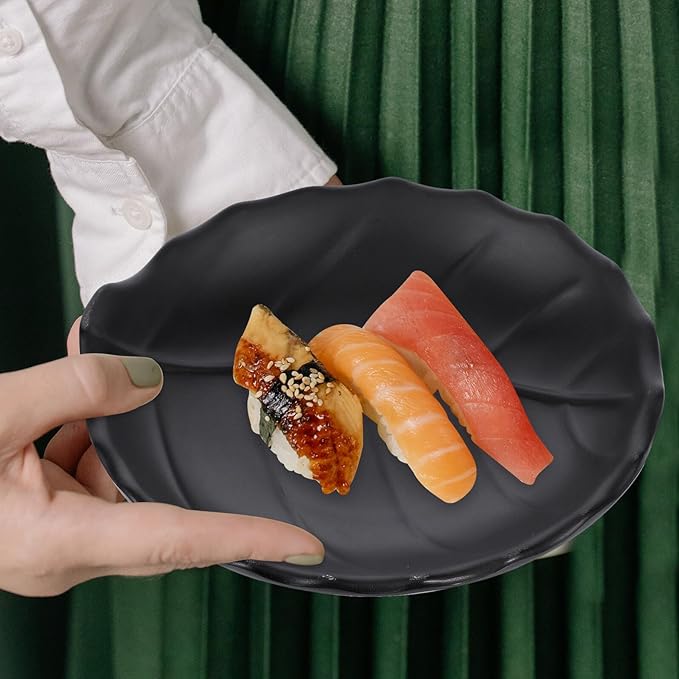 Decorative Leaf Pattern Appetizer Plate Black Small Dessert Dish Kitchen Fruit Salad Plate for Household Tableware and Side Dishes