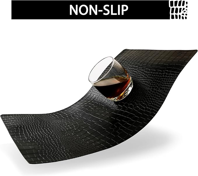 Set of 8 Faux Leather Placemats, PU Table Mats, Waterproof, Stain Resistant, Heat Resistant, Easy to Clean for Kitchen Dining Table,Conference Table