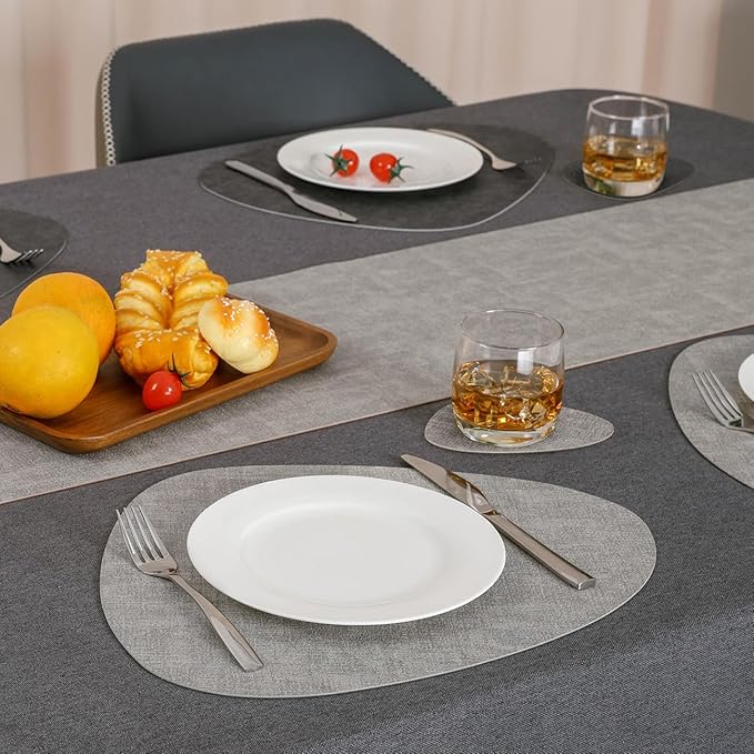 Placemats and Coasters, Washable Placemats Round Faux Leather Wipeable Place Mats Non Slip Heat Resistant Indoor Outdoor Table Mats (Set of 4, Light Gray Gray)