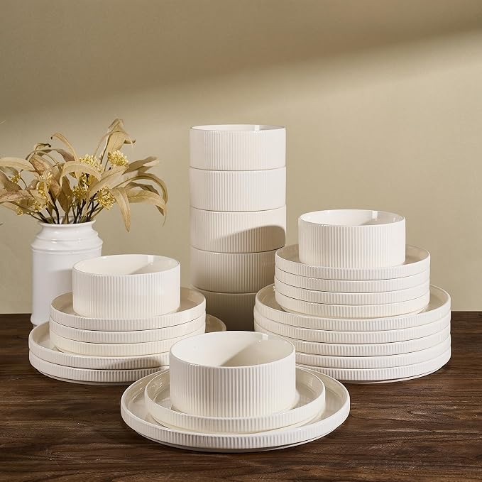 Line Porcelain Dinnerware Set, dish set by Unknown
