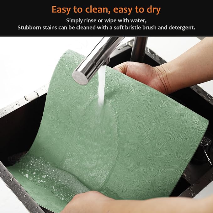Vinyl Placemats Set of 8 Faux Leather 100% Waterproof Wipeable Washable Place Mats Heat Resistant Easy Clean Non-Slip Table Mats for Indoor Outdoor. (8, Green)