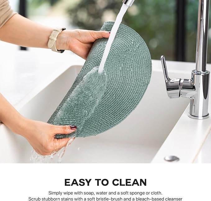Round Placemats Set of 6 Plastic Woven Placemats Washable Wipeable Table Mats for Dining Table Heat Resistant Non-Slip Circle Place Mats (Dusk Green)