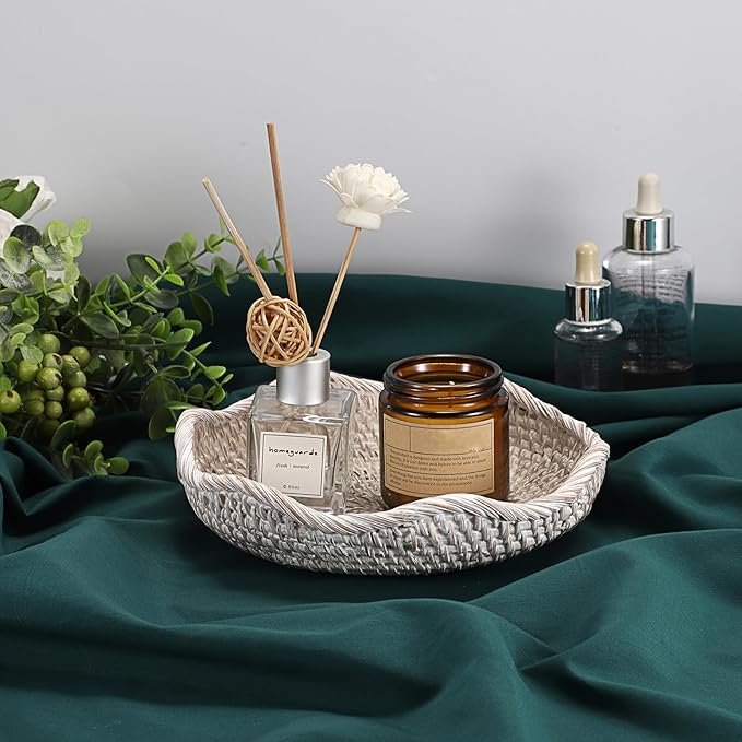 Hipiwe Handwoven Rattan Basket Tray Decorative Key Tray for Entryway Table Handwoven Wicker Storage Bowl for Fruit Bread Candy, Whitewash 7.9 Inch