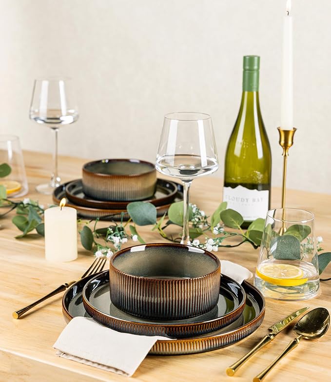 Ceramic Dinnerware Set for 4, 12-Piece Plates and Bowls Set | Lightweight - Image 5