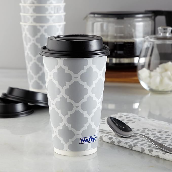 Hefty Disposable Hot Cups with Lids, Insulated Paper Coffee Cups - Image 2
