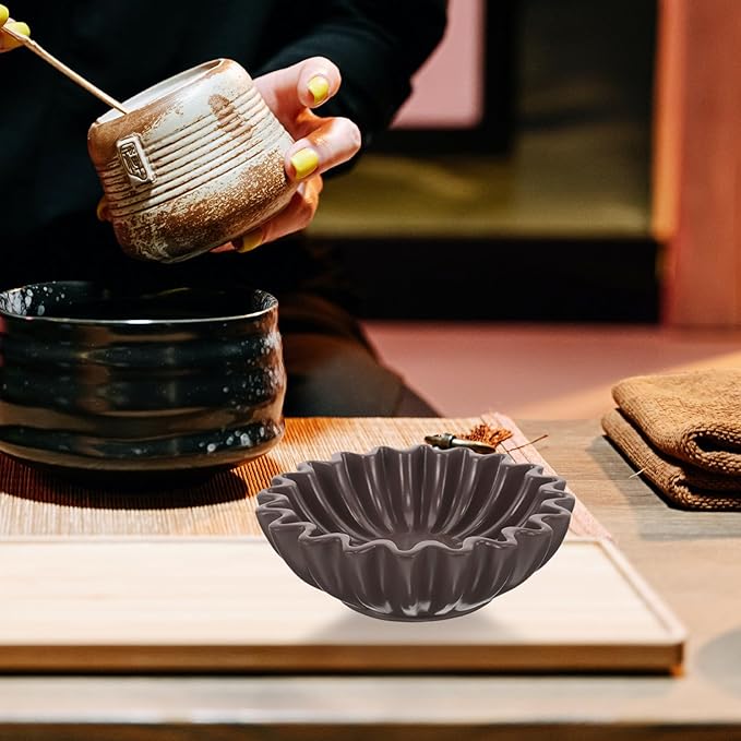 Decorative Wavy Edge Bowl 6-inch Black Fruit Bowl Jewelry Storage Organizer Snack and Key Holder for Living Room Tabletop Display