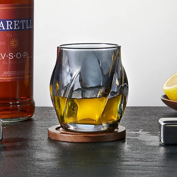 Whiskey Glasses Set of 2, Rocks Glass, 8.5 OZ Drinking Glasses, Creative Twisted Crystal Old Fashioned Cocktail Glass Tumbler for Bourbon, Scotch, Tequila, Cognac, Rum