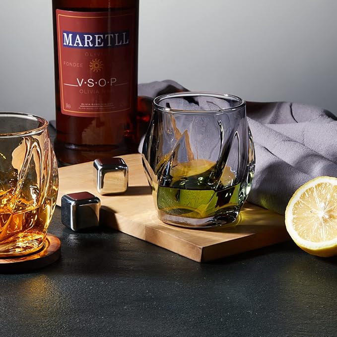 Whiskey Glasses Set of 2, Rocks Glass, 8.5 OZ Drinking Glasses, Creative Twisted Crystal Old Fashioned Cocktail Glass Tumbler for Bourbon, Scotch, Tequila, Cognac, Rum