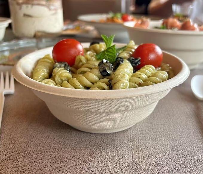 GreenWorks 100 Count 24 OZ Compostable Bowls, Natural Unbleached Biodegradable Bagasse and Bamboo fiber Paper Bowls