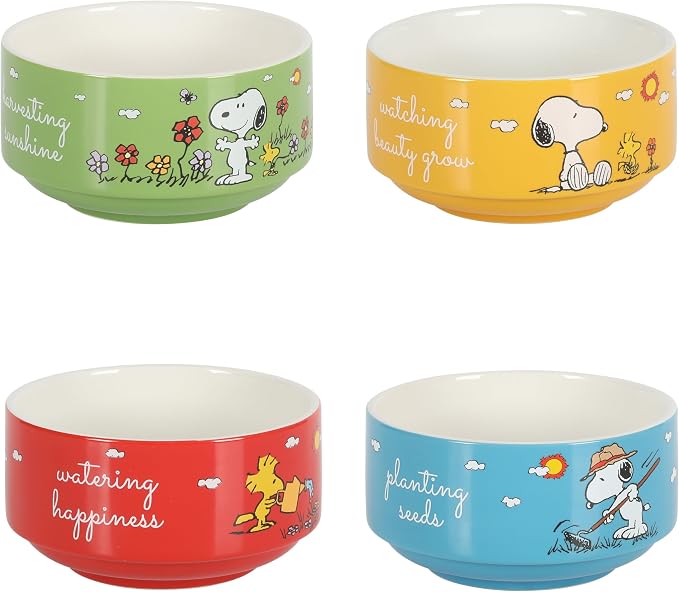 Peanuts Snoopy 5.5-Inch Decorated Stoneware Bowls, Stackable 4-Pack Bowl Set - Image 4