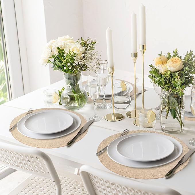 Set of 4 Faux Leather Gold Round Placemats and Coasters, Coffee Mats Kitchen Table Mats, Waterproof, Easy to Clean for Kitchen Dining Round Table
