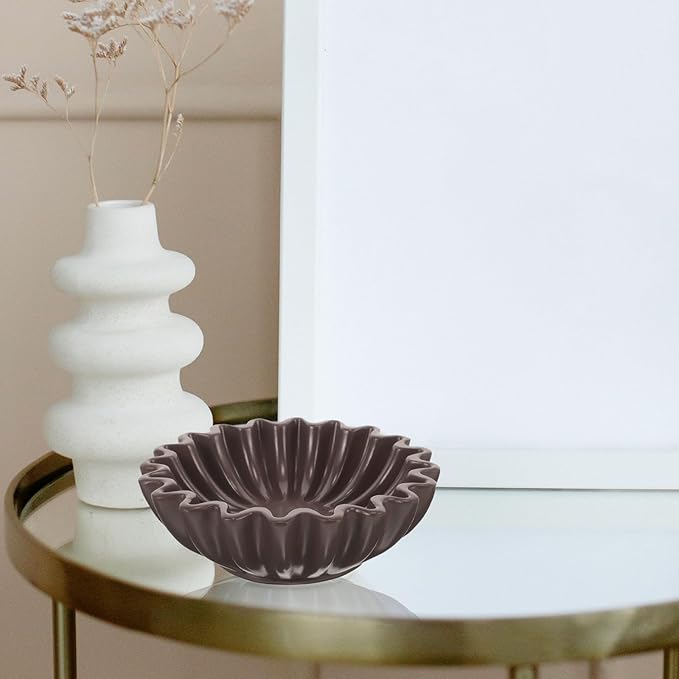 Decorative Wavy Edge Bowl 6-inch Black Fruit Bowl Jewelry Storage Organizer Snack and Key Holder for Living Room Tabletop Display