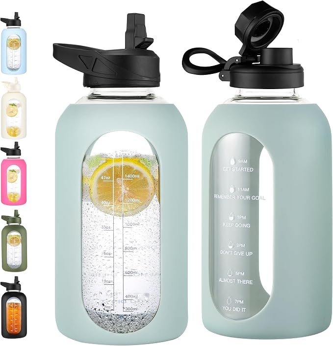CIVAGO 64 oz Glass Water Bottle by CIVAGO