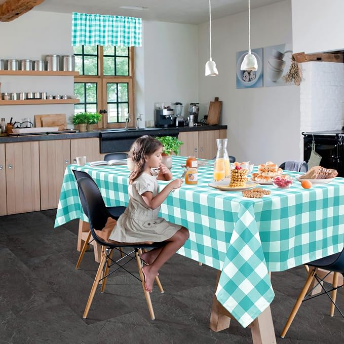 Checkered Tablecloth Rectangle, 70 x 140 Inch - Image 5