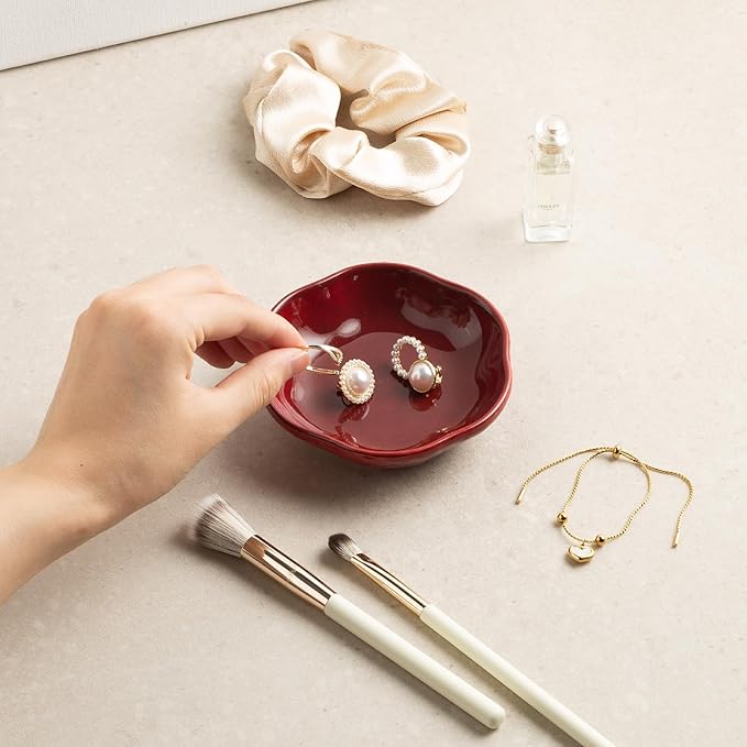 Floral Ceramic Ring Dish Elegant Jewelry Gift for Women Ceramic Trinket Tray Ring Holder Necklace Organizer for Mom Best Friend Sister (red)