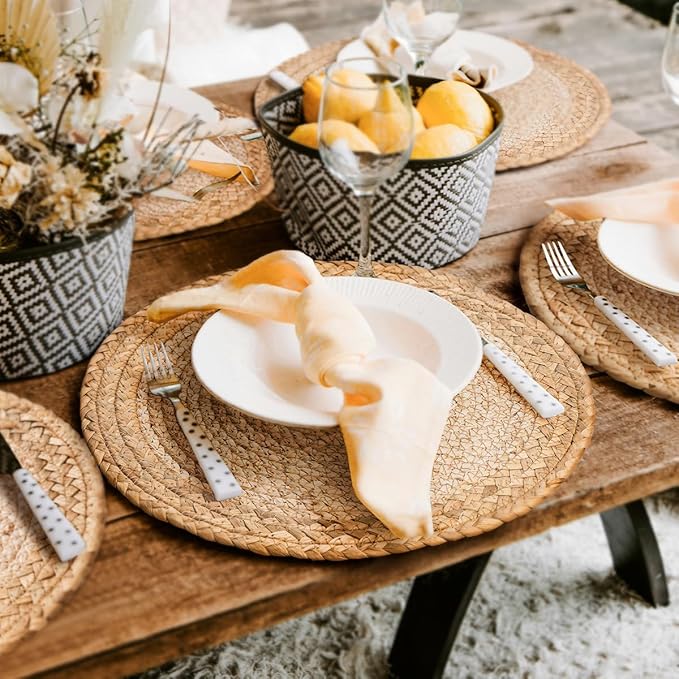 13 in Woven Placemats Plate Chargers Set of 8, Boho Farmhouse Rustic Round Place Mats for Dinner Plates, Rattan Wicker Table Mats Chargers for Dining Table Decor