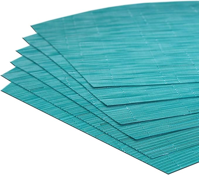 Wedge Shape Placemats for Round Dinner Table Woven Vinyl Non Slip Plastic PVC Table Mats Placemats Set of 4（Blue）