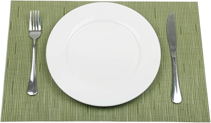 SHACOS Placemats Set of 6 Woven Vinyl Place Mats for Dining Table Wipe Clean Non Slip Christmas Table Mats (6, Olive Green)