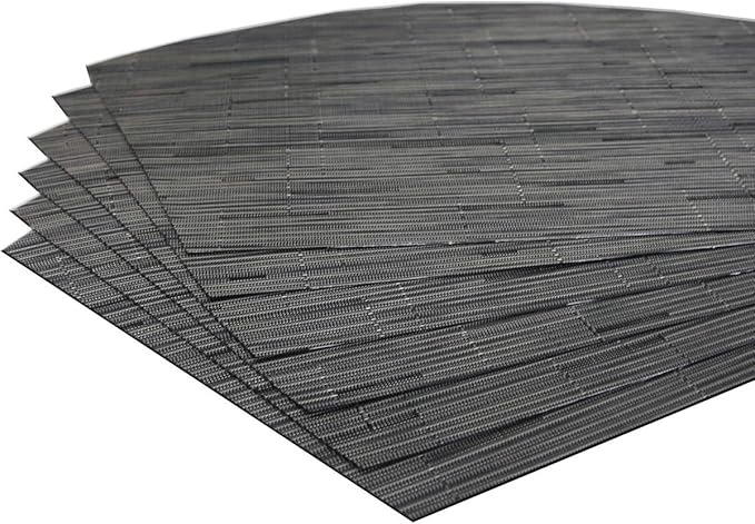 Wedge Shaped Placemats for Round Kitchen Table Woven Vinyl Non Slip Plastic Washable Table Mats Set of 4（Black）