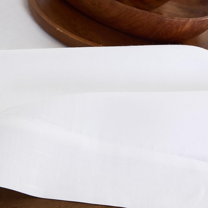 Solino Home Linen White Tablecloth 60 x 90 Inch - 100% Pure Linen Rectangular Tablecloth - Machine Washable Table Cloth for Winter, Valentines, Spring, Easter - Fete