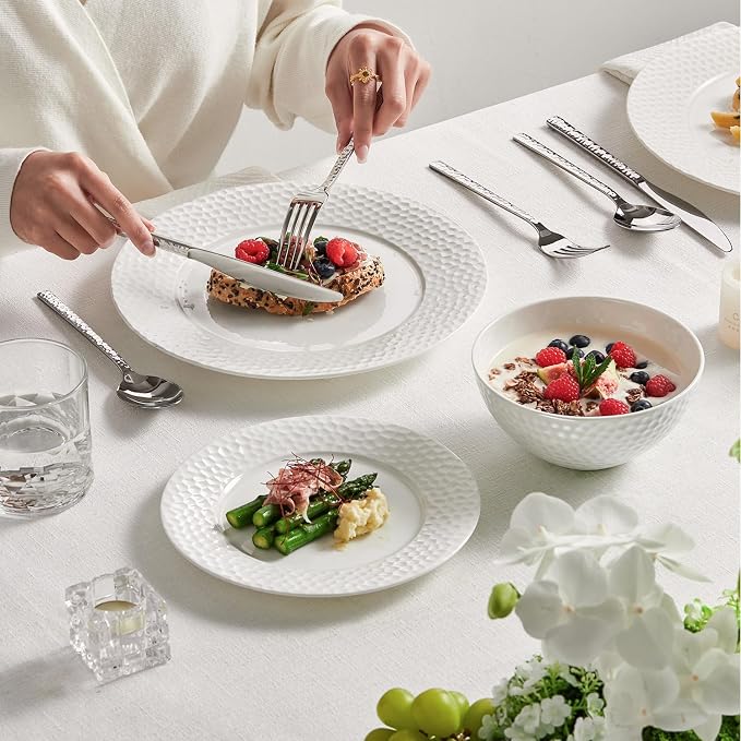 18Pcs Hammered Rim White Bone China Set, Service - Image 5