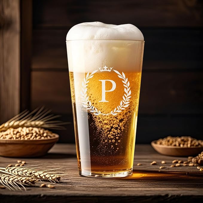 Personalized Beer Glasses Gifts for Men, 16 oz Pint Glasses Monogrammed A-Z Drinking Glass Cups Customized Gift, Unique Christmas Anniversary Birthday Gifts for Men Him Dad Brother Husband Grandpa (P)