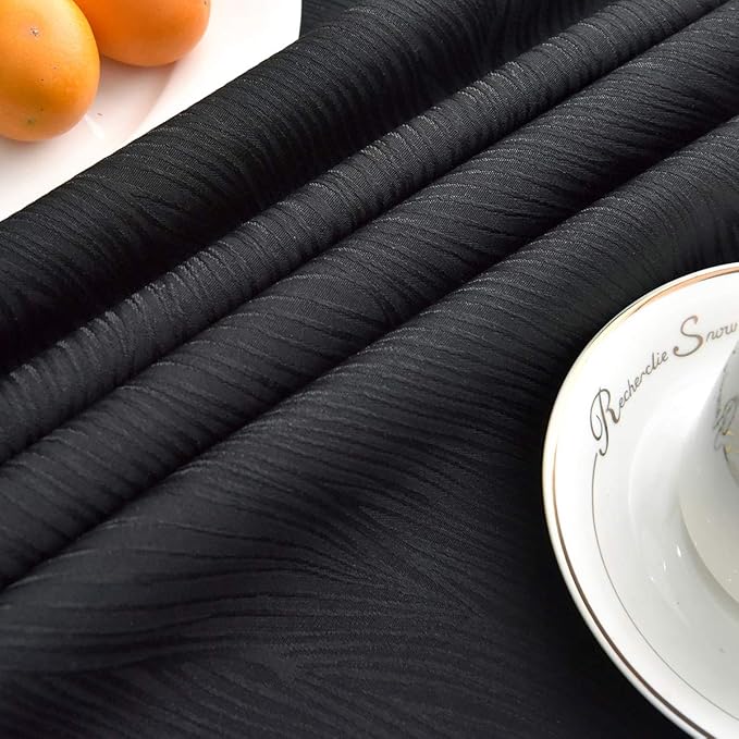 maxmill Round Jacquard Tablecloths Swirl Pattern Spillproof Wrinkle Free Heavy Weight Soft Table Cloth for Circular Table Cover of Buffet Banquet Parties Holiday Dinner Round 90 Inch Black