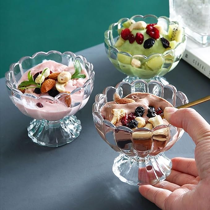 Iced Cream Dessert Bowl，Set of 6，6oz Vintage Glass ware with Heavy Base, Drinking Cup for Sundae, Fruit, Ice Cream, Snack, Condiment (6)