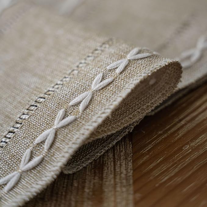 ZAIIVE Geometric Patterned Table Runner - Image 3
