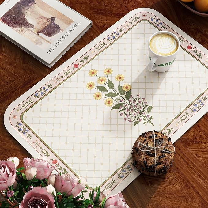 ISAENNE Floral Rectangle PVC Placemats Set of 6, Yellow Daisy Pattern Placemat, Waterproof and Heat-Resistant,Decoration for Kitchen,Dining, Parties, Holiday,12"*17"