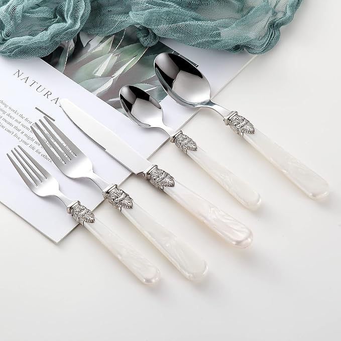 20 pieces Stainless Steel Vintage Flatware Sets With White Hanld,Silverware Set For 4,Dishware Safe(20, White)