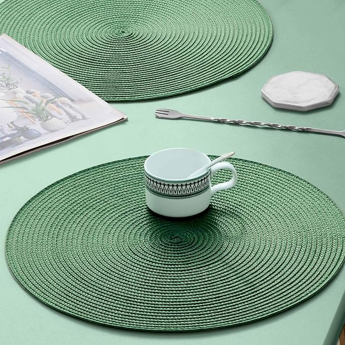 AHHFSMEI Round Braided Placemats 15 Inch Round Table Mats for Dining Tables Natural Woven Heat Resistant Place mats Set of 4 (Olive Green,4)