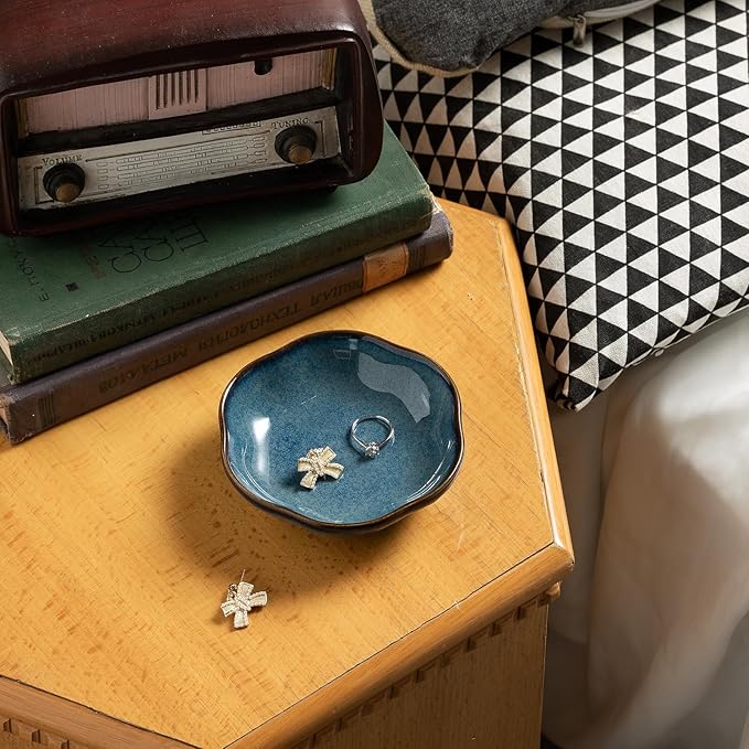 Floral Ceramic Ring Dish Elegant Jewelry Gift for Women Ceramic Trinket Tray Ring Holder Necklace Organizer for Mom Best Friend Sister (blue)