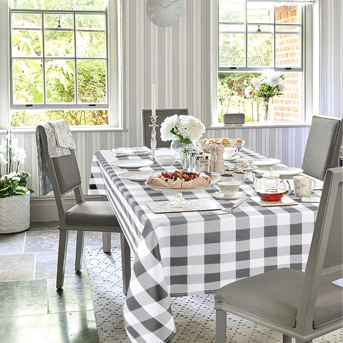 Checkered Rectangle Tablecloth - Image 2