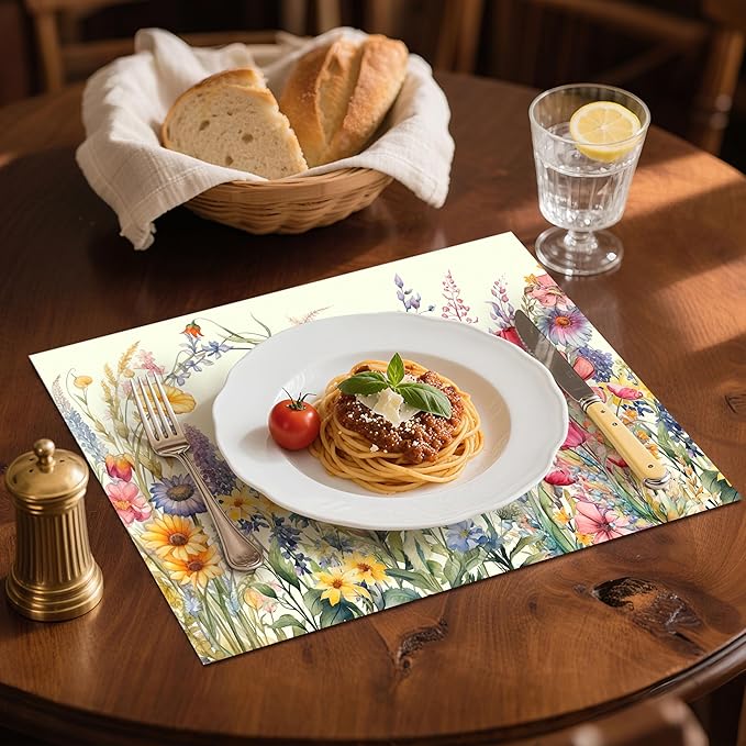 Flowers Placemats Set of 4 Washable Table Place Mats for Dining Kitchen Party Decor