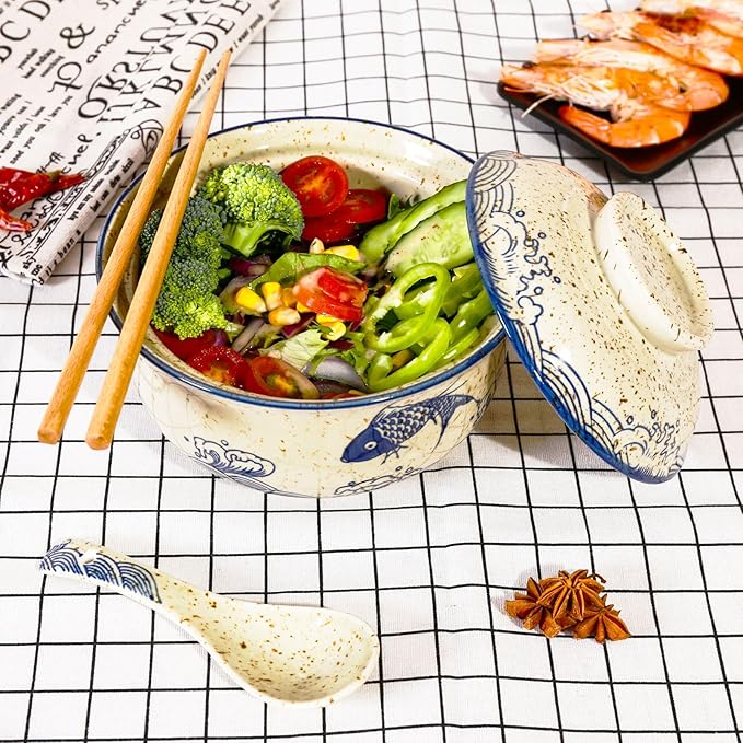 Ceramic Ramen Bowl Set, 800ml, with Lid, Spoon and Chopsticks, Japanese Vintage Large Soup Bowls Instant Noodle Bowl Asian Tableware (Fish*1)
