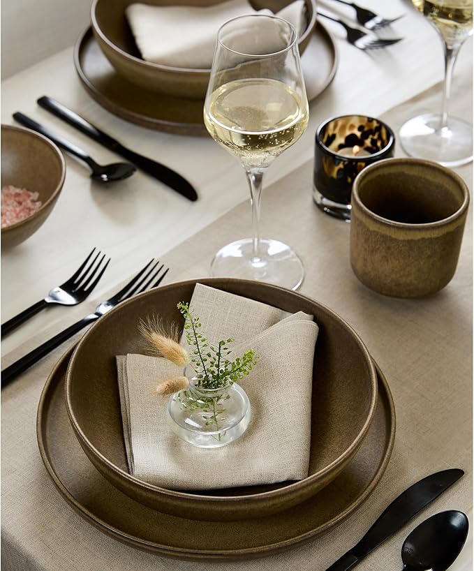 Solino Home Natural Linen Napkins Set of 4 - 100% Pure Linen Cloth Washable Dinner Napkins 20 x 20 Inch for Spring, Easter - Fete