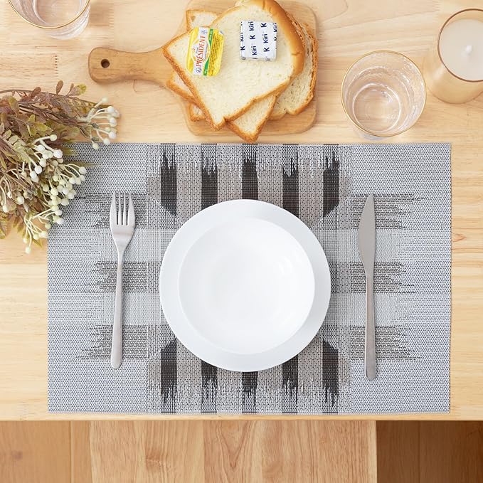 Winknowl Placemats Set of 6, Heat Resistant Stain Resistant Woven Vinyl Insulation Place mats, Durable Washable Elegant Table Mats for Kitchen Dining Table Decor (Geometric Gray)