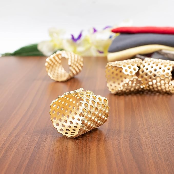 CLEENTABLE Decorative Honeycomb Napkin Rings 10 Pcs Elegant Dining Metal Serviette Holders for Home Décor, Christmas, Easter, Thanksgiving, and Everyday Dining Decor (Gold)