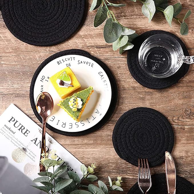 4 Pack Round Woven Placemats,13.8 inch Plate Chargers Black Thick Place Mats Cotton Rope Braided Tablemats Rattan Tablemats Black Weave Placemats for Dining Table